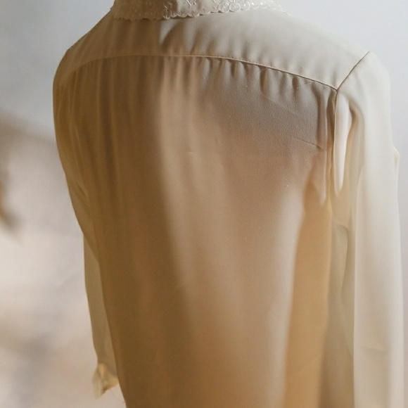 Cream Embroidered Long Sleeve Blouse - Picture 6 of 7